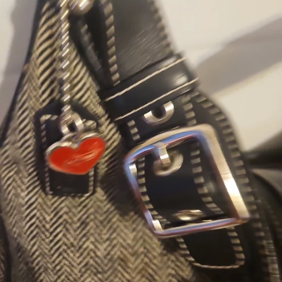 COACH G04J-1407 Vintage Black & Gray Herringbone Tweed Leather  Hobo Handbag 2YK - Picture 9 of 16